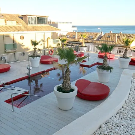 First Line Beach With Sea View Fuengirola