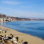 First Line Beach With Sea View شقة *