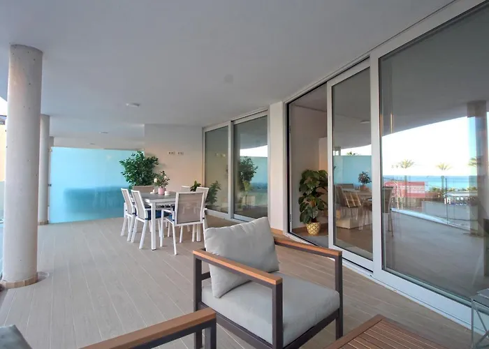 First Line Beach With Sea View Apartamento