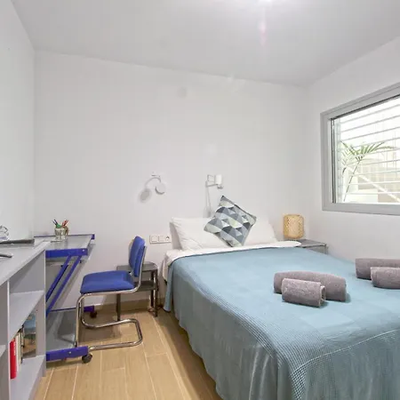 First Line Beach With Sea View Apartament *