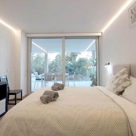 First Line Beach With Sea View Apartament *